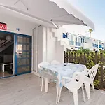 펜션 Duplex Poolside