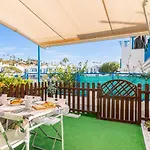 بيت للعطل Duplex Poolside