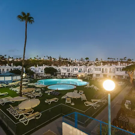 Duplex Poolside بلايا ديل إنغلز