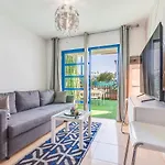 Duplex Poolside Σπίτι διακοπών *