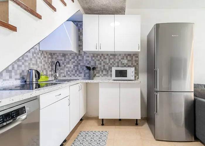 Duplex Poolside * פלאייה דל אינגלז