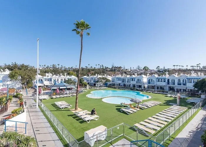 בית נופש Duplex Poolside